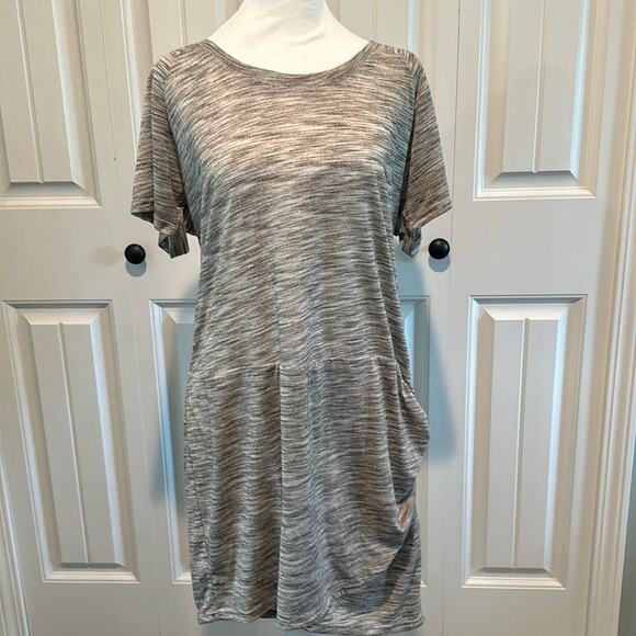 Coco + Carmen XXL Faux Wrap Heathered Gray Ruched Dress - Picture 1 of 11